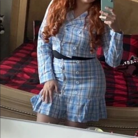 Plaid Set - Picture 5 of 5